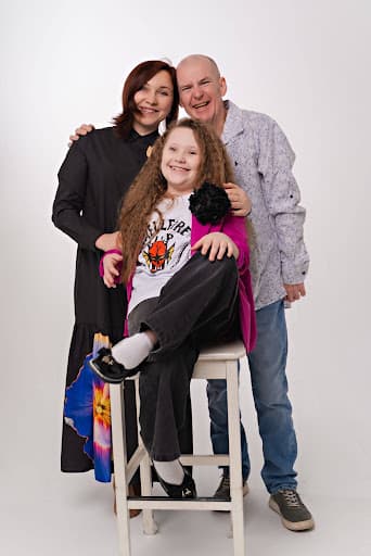 Hugh Mc Enaney with his family